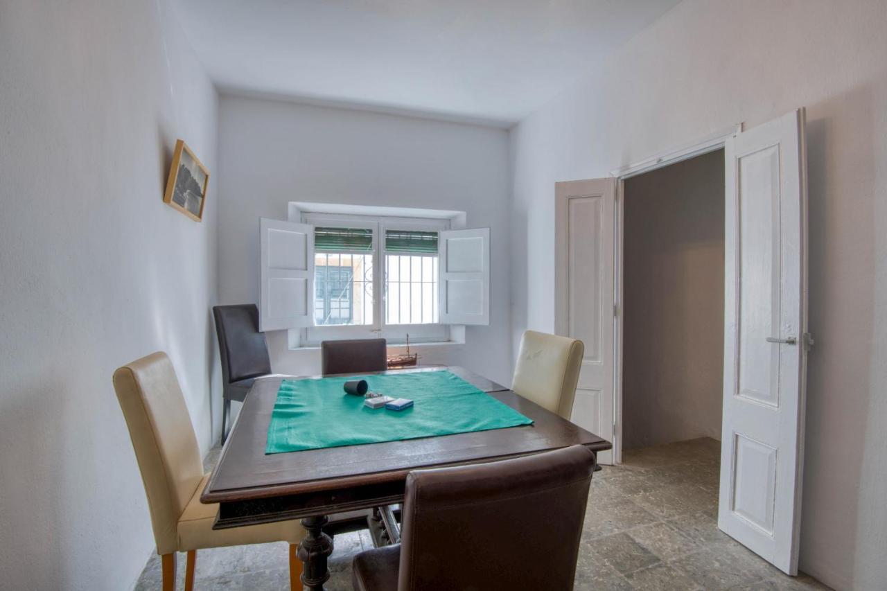 Vila Cal Noi L' Escala Exteriér fotografie
